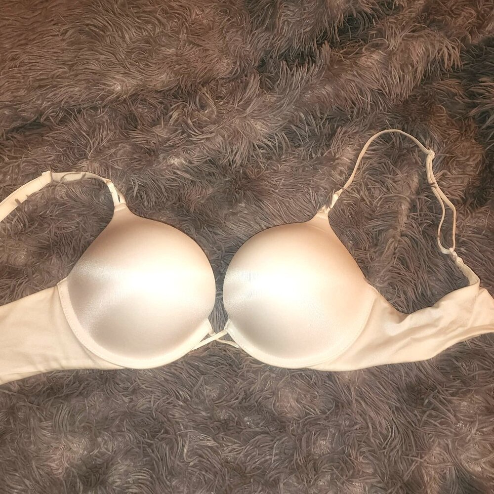 victoria secret bra bombshell plunge 34b white